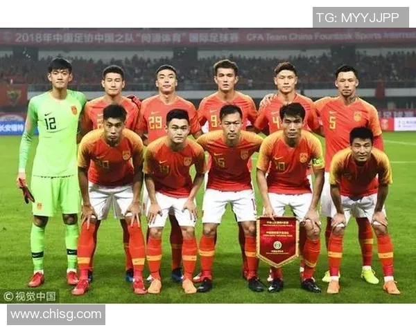 揭秘足球明星体脂最低的秘密与训练方法分析